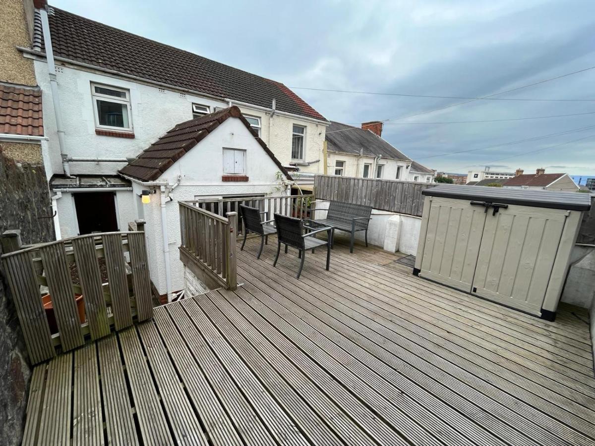 Access To Private Gym Room, 3 Bedrooms, Close To The City Swansea Exterior foto